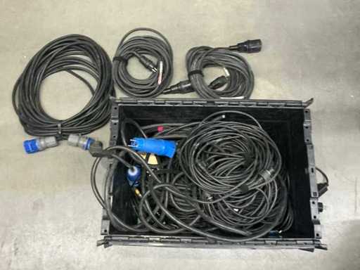 Lotto di vari cavi di prolunga