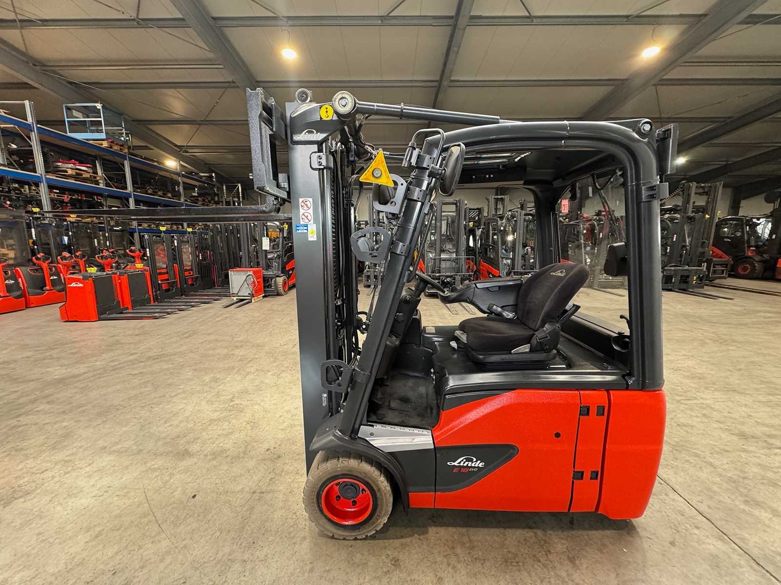 2018 Service+UVV 10/2026 Linde E18 EVO 1,800kg Duplex Free Lift Electric Forklift 4,950 Hours E20