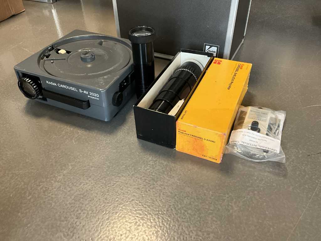 Proiettore di diapositive Kodak Carousel S-AV 2020