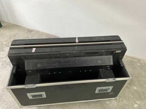 NEC LCD 4620 Display 2 delen in het geval, audioapparatuur is divers