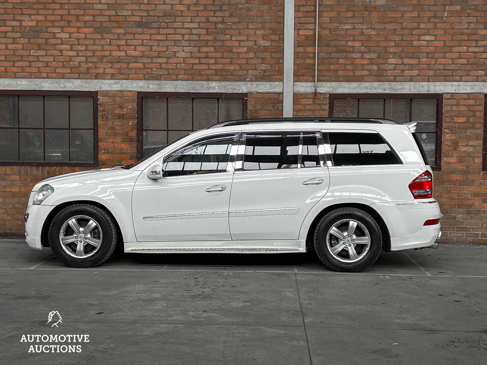 Mercedes-Benz GL500 5.5 V8 388pk 2006 GL-Klasse -Youngtimer-