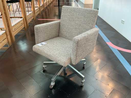 Lensvelt "Atelier van Lieshout AVL Office Chair Conference chair