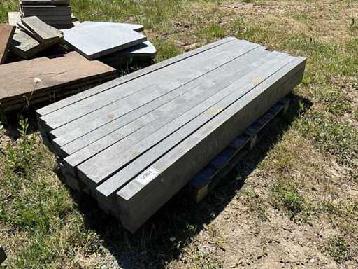 Plastikowe pręty 70x70x200 (33x)
