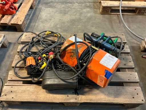 Ridicare electrică Hitachi 2SNH din 1989