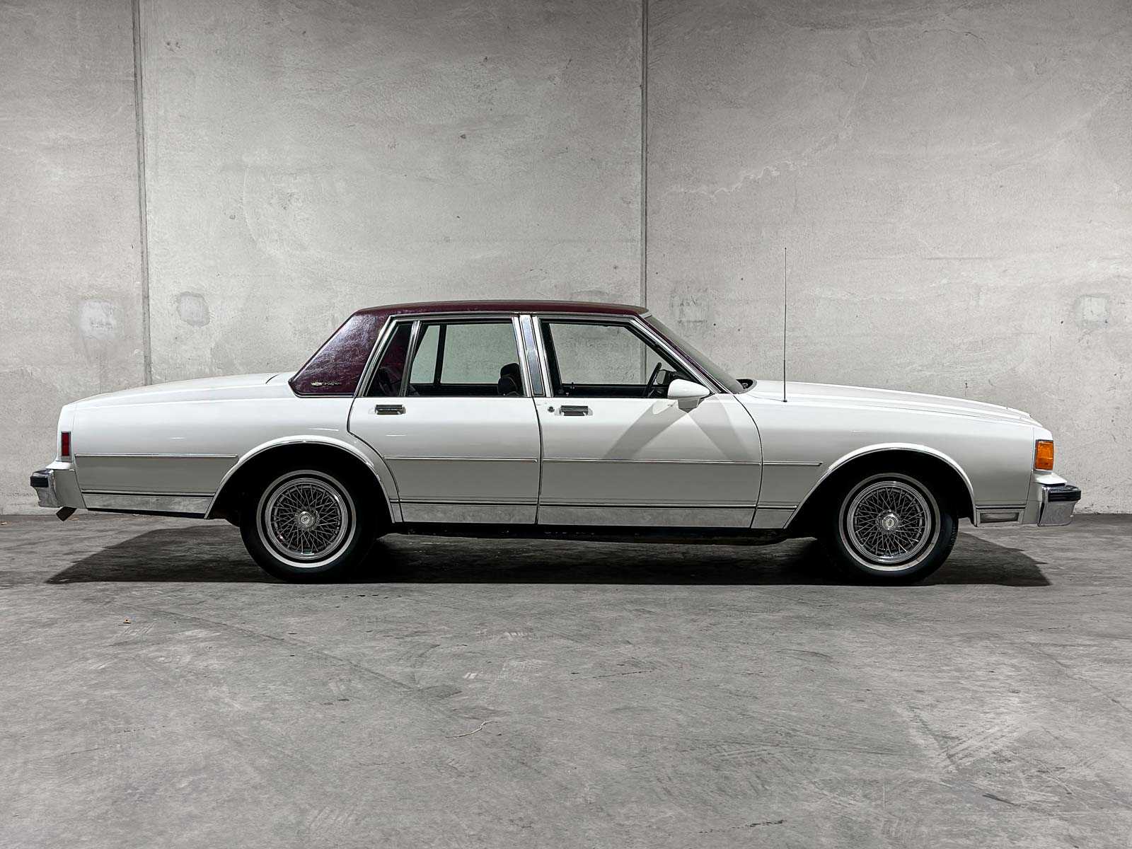 Chevrolet USA Caprice 5.0 Brougham 163pk 1986, 21-LZG-9