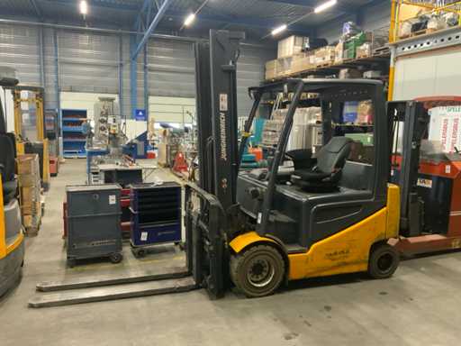 Wózek wid?owy Jungheinrich EGF430k 400ZZ z 2014 r.