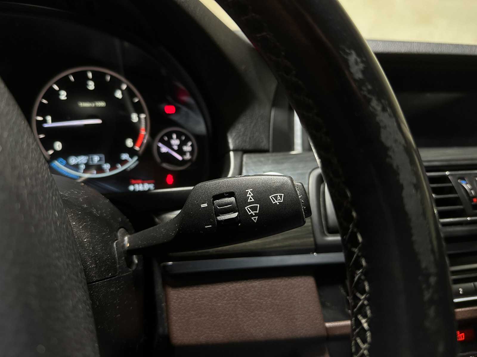 BMW 520d Touring M Sport Edition 190pk 2015 5-serie, ZV-643-T