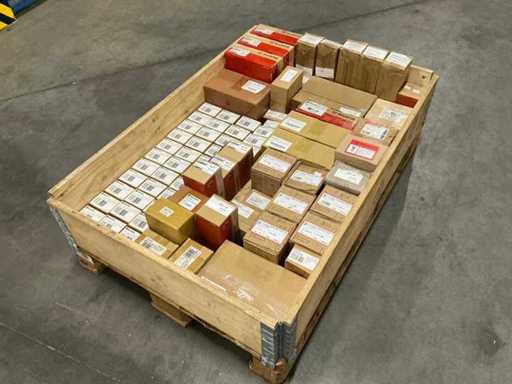 Large batch of Würth Fasteners