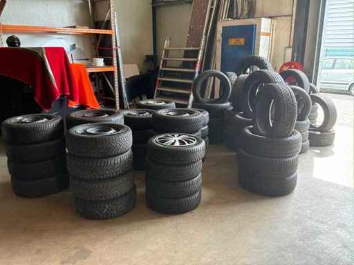 Partij Autoband met en zonder velg