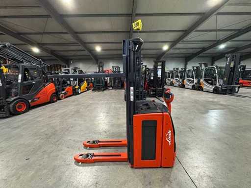 Servicio 2019 + UVV 06/2027 Linde L16i 1,600 kg Dúplex Plataforma de 284 cm a escala y apilador de paletas 1,528 horas