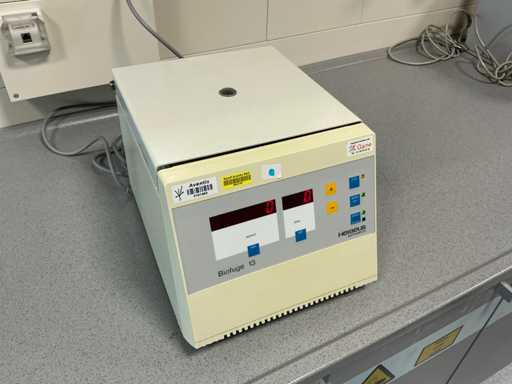 Heraeus BioFuge 13 Centrifuge