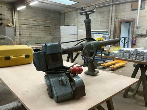 Holz-Her type ETZ - mechanical feed roller / feed device