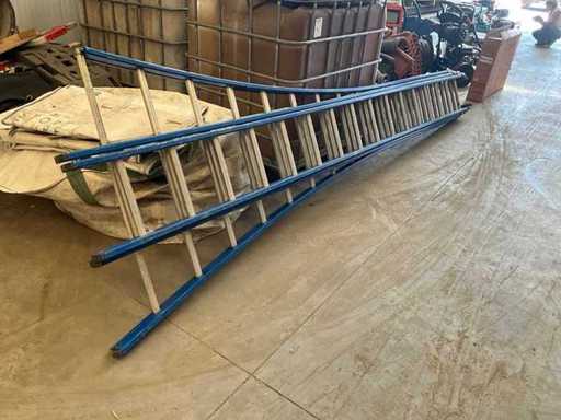 Ladder three-part (damaged)