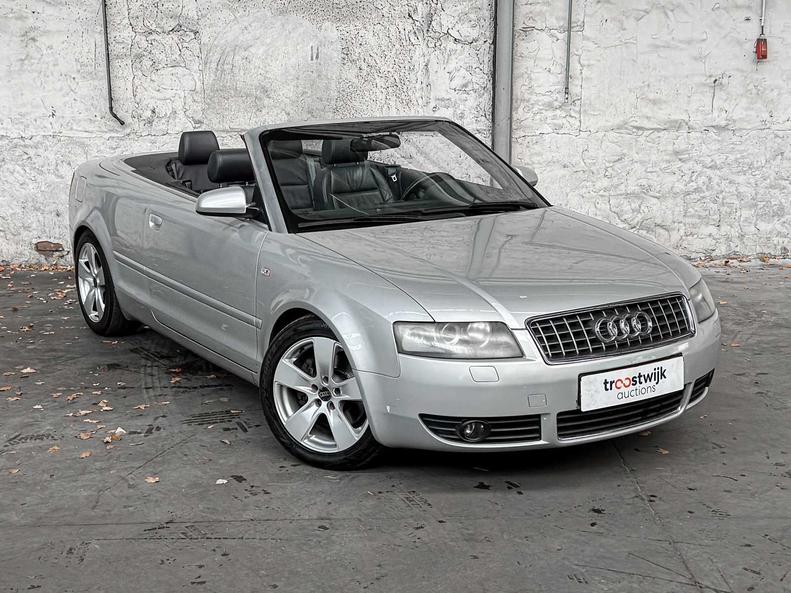 Audi A4 Cabriolet 3.0 V6 Exclusive 220pk 2003 -Automaat-, 38-LR-TT