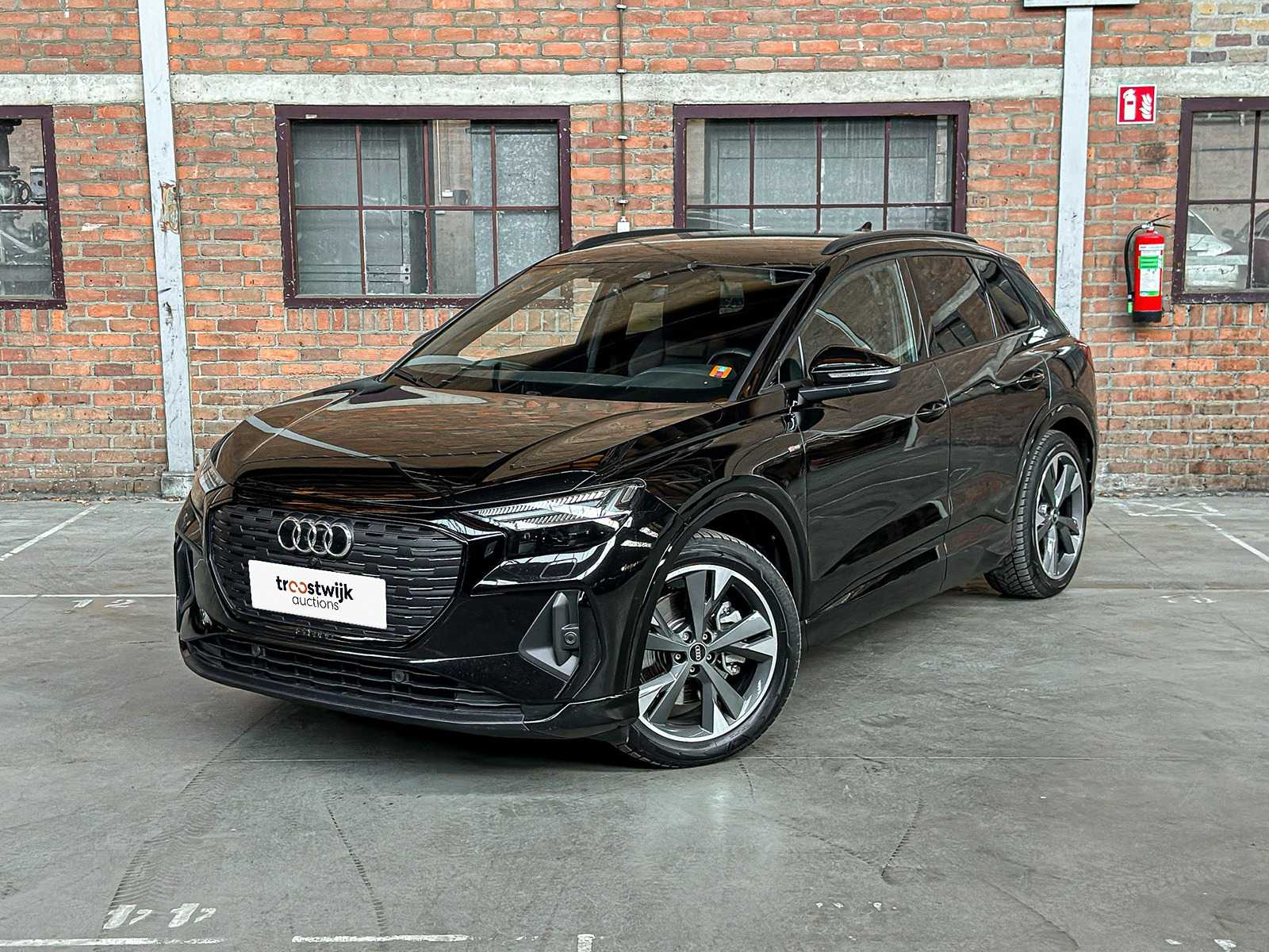 Audi Q4 e-tron 50 quattro Launch Edition S Competition 77 kWh 299pk 2022 (Original Dutch + 1st owner), P-122-GB 
