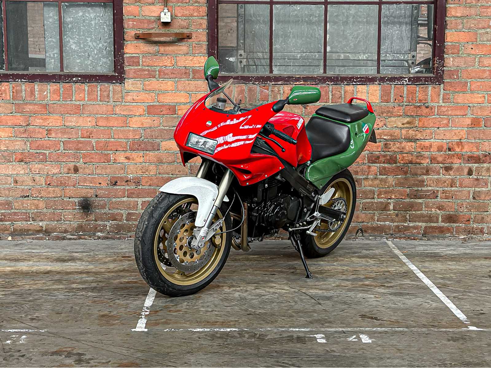 Premium daily drivers & mixed vehicles te Boxmeer