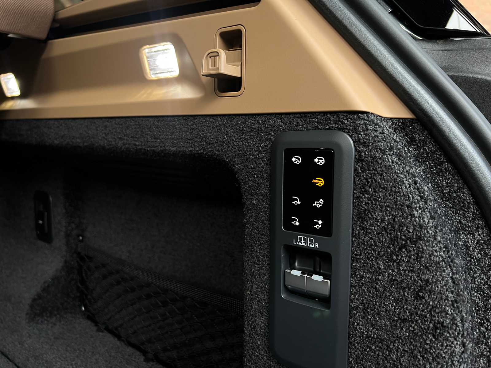 Land Rover Range Rover P460e HSE AWD 460pk 2025 -MY26- Plug-In Hybrid, HSF-72-F Fabrieksgarantie