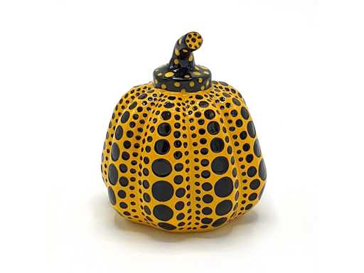 Yayoi Kusama, yellow pumpkin