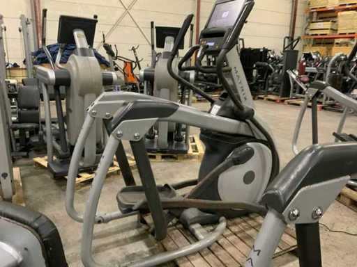 Matrix E7xe elliptical elliptical elliptical cross trainer