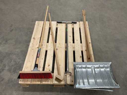 Partij tuingereedschap, 5 stuks