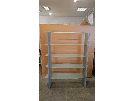 Pó?ka ze szklan? pó?k?