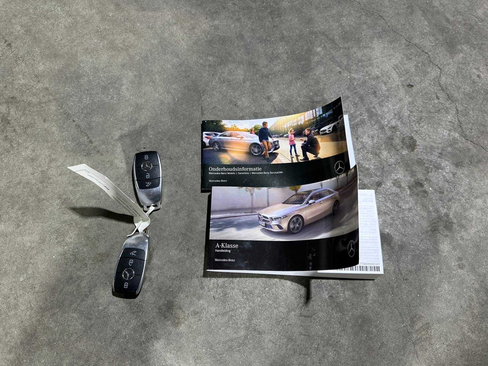 Mercedes-Benz A250 e Business Solution Luxury Limited 218pk 2020 (Origineel-NL + 1e Eigenaar) A-klasse, J-849-SG