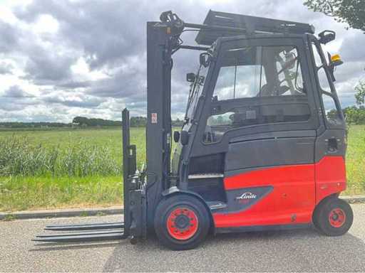 Linde E45HL-01/600 4500KG Fourche Positionner 2017