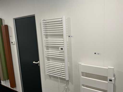 Radiatore elettrico Masterwatt Calor Dry da 750 watt