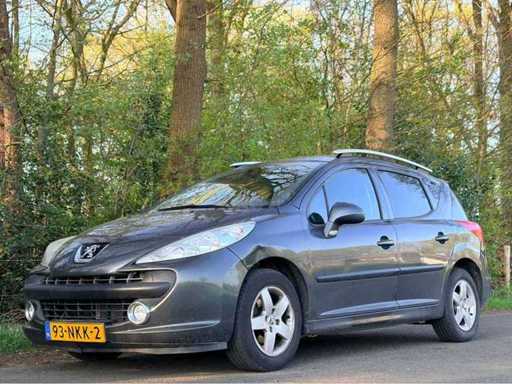 2009 Peugeot 207 airco - pano - SW 1.4 XR Personenauto