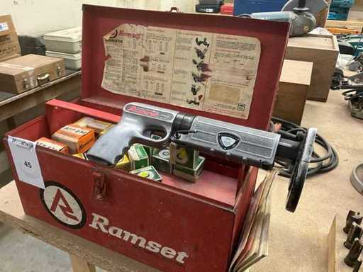 Pistolet à clous Ramset Jobmaster