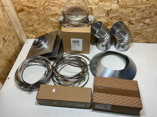 Lotto di vari materiali di installazione