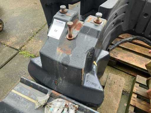 CNH Frontgewicht '450 KG'