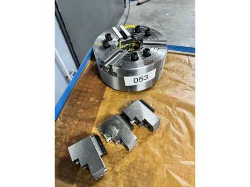 OKUMA - 3-jaw chuck