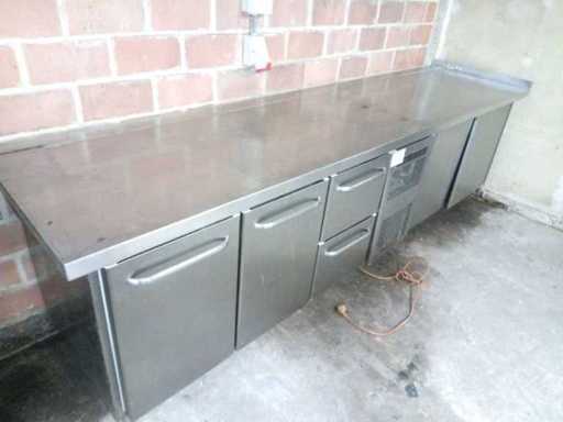 Keep warm countertop with fridge and stainless steel worktop