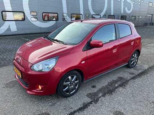 Mitsubishi Space Star 1.0 Voiture voyageurs 2013 2-TBJ-32