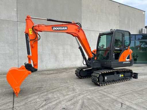 Doosan - 2018 - DX55-9C - Escavatore Midi