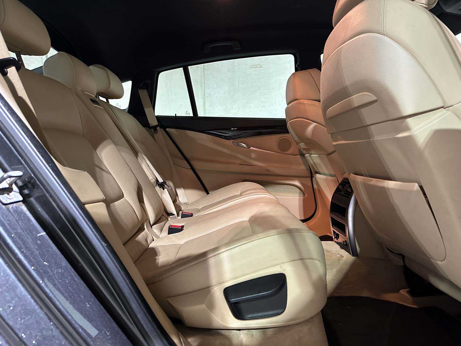 BMW 535i Gran Turismo High Executive 306pk 2010 (Origineel-NL) 5-serie F07, 83-KTP-2