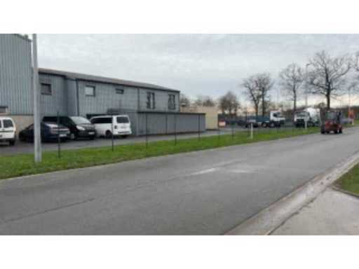 9a00f754-50c5-4d59-b2cd-ca76e13cbd18.mp4