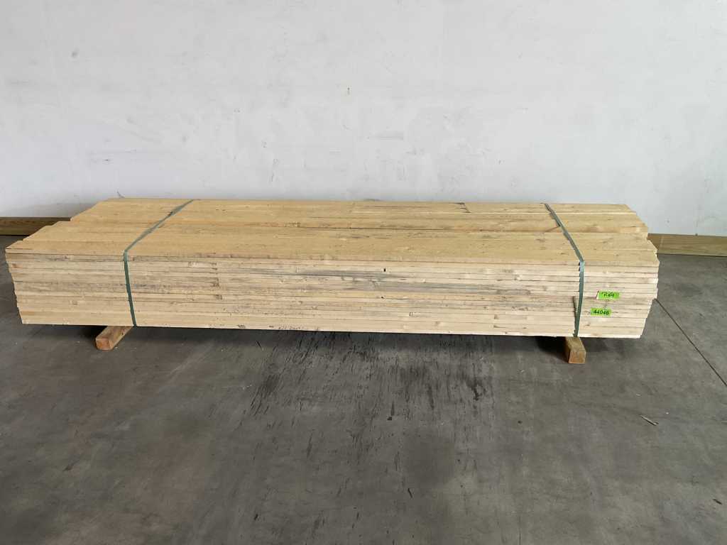 Spruce slat 300x10x2,2 cm (151x)
