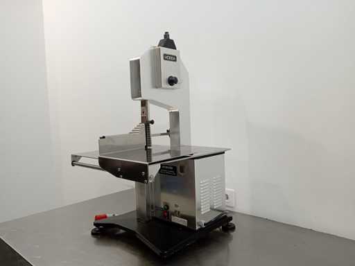 MOEBA - SCM-1,6 - Bone and tissue band saw