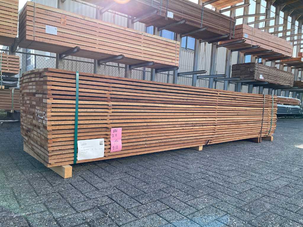 Planches de bois dur en teck de Guyane 20x100mm, longueur 450cm (122x)