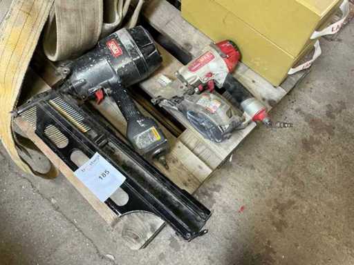 Pneumatic tacker (2x)