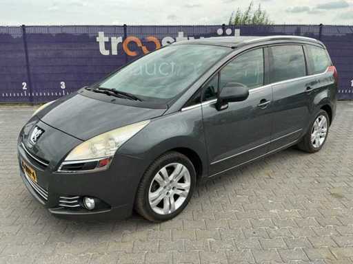 2011 - Peugeot - 5008 - 1.6 THP B.L. Exe 7p. - Passenger car