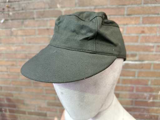 Petrecere de îmbr?c?minte militar?