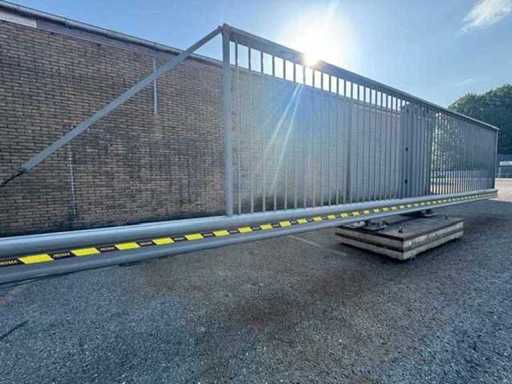 Kopal Automatic Cantilever Sliding Gate