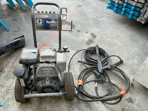 Graco Aquamax 2525 DD Pressure Washer