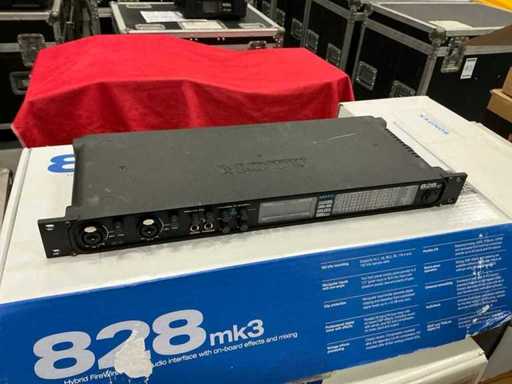 Carte son Motu 828MK3