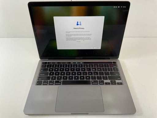 Apple MacBook Pro 13,3", Core(TM) i7 10. Generation, 16 GB RAM, 500 GB NVMe Laptop