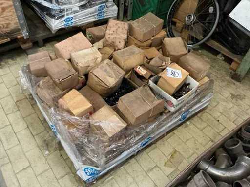 Stock di accessori,ricambi e giacenze di magazzino