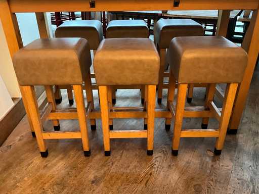 Hutten - Barkruk met lederen zitting (6x)